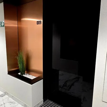 Diuna Perlowa Przystan-przy Plazy, Darmowy Parking 辛安诺泽蒂