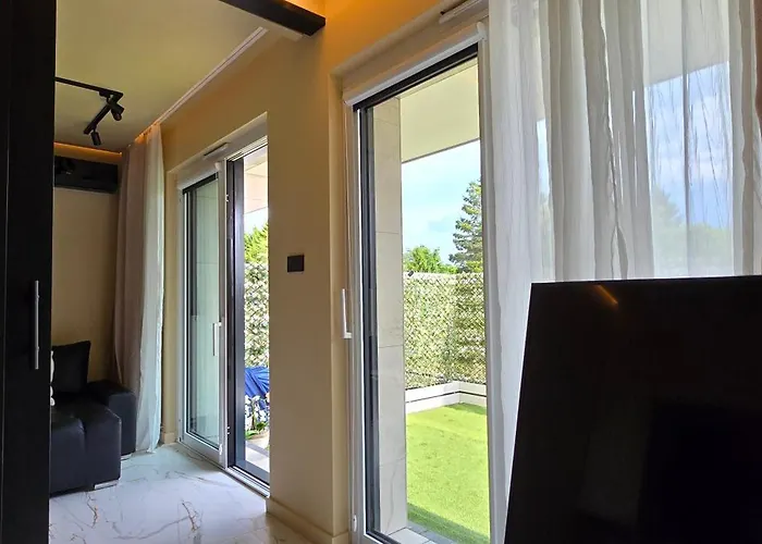 Diuna Perlowa Przystan-przy Plazy, Darmowy Parking Lägenhet *