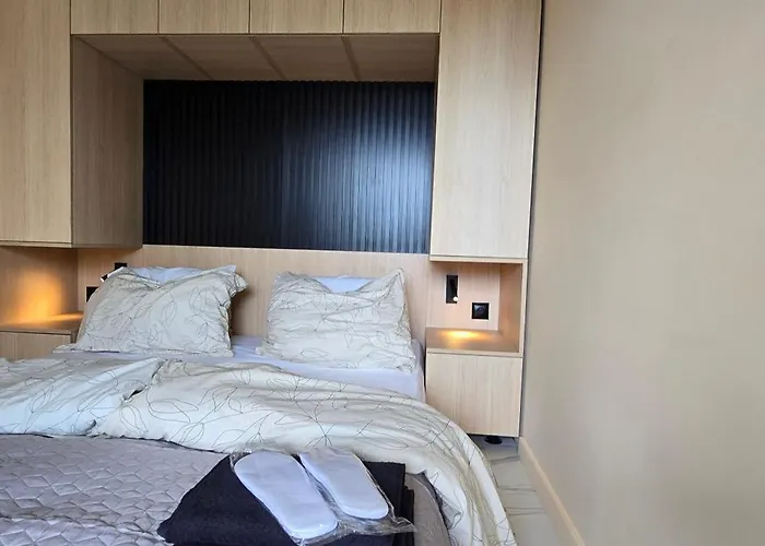 Diuna Perlowa Przystan-przy Plazy, Darmowy Parking Sianozety